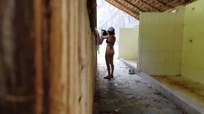 กล้องสอดแนมเพื่อนร่วมงานมหาวิทยาลัยสเปน